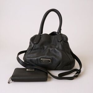 Marc Jacob's XL hobo bag W/ matching wallet 😍 Grey pebble made of dreams 🩷